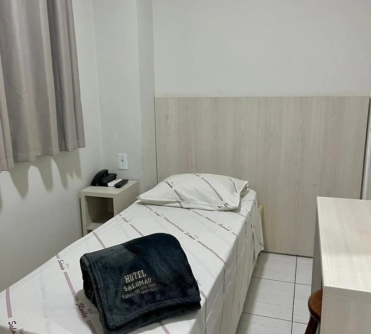 Hotel Salomao - Proximo A 25 De Marco, Bom Retiro, Bras E Rua Santa Efigenia, A 2 Minutos Do Mirante Sampa Sky E Pista De Skate Anhangabau サンパウロ