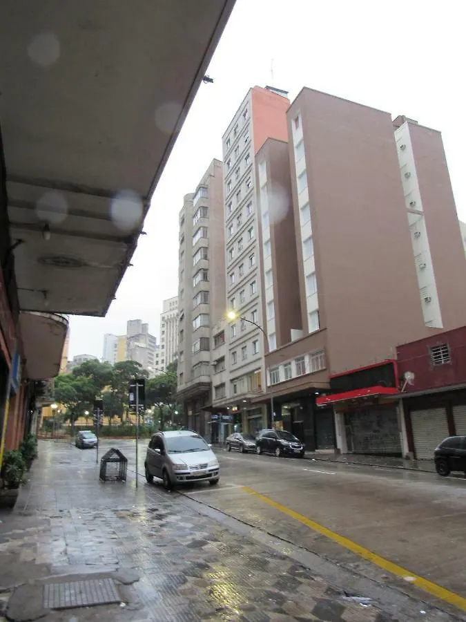 Hotel Salomao - Proximo A 25 De Marco, Bom Retiro, Bras E Rua Santa Efigenia, A 2 Minutos Do Mirante Sampa Sky E Pista De Skate Anhangabau サンパウロ