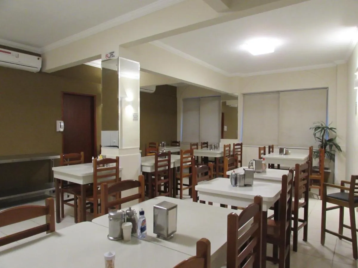 Hotel Salomao: Central Stay Near 25 de Marco & Sampa Sky Sao Paulo