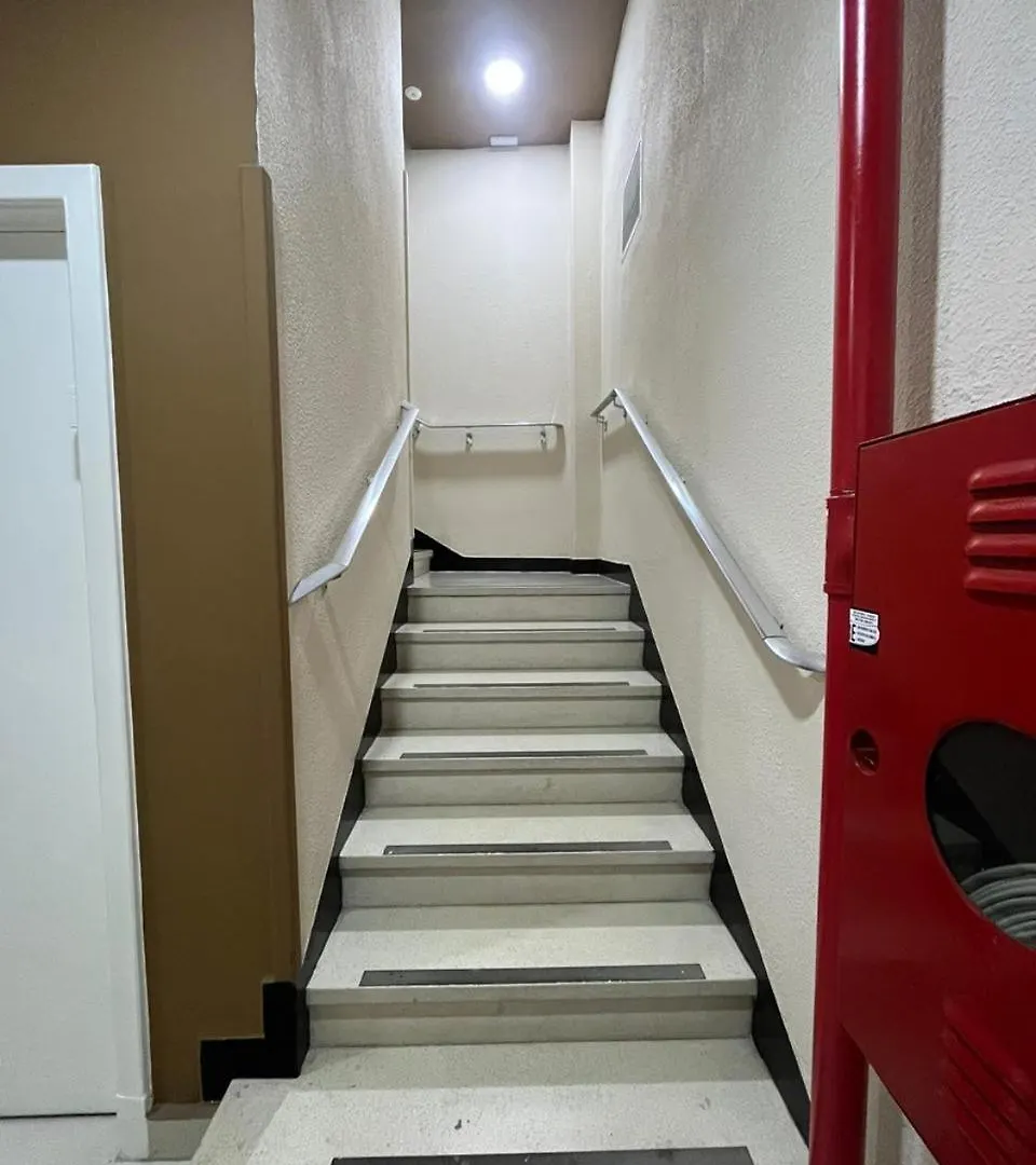 Hotel Salomao: Central Stay Near 25 de Marco & Sampa Sky Sao Paulo 2*,