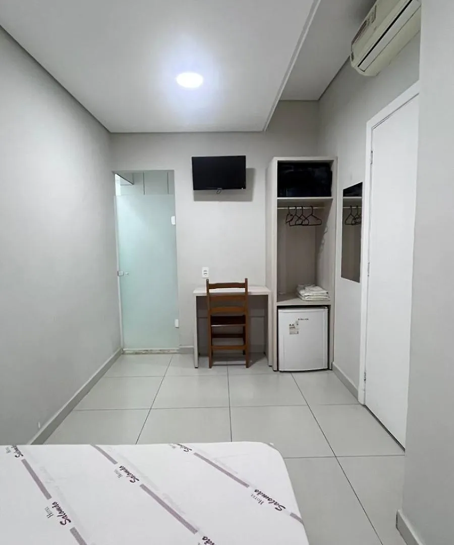 Hotel Salomao: Central Stay Near 25 de Marco & Sampa Sky Sao Paulo 2*,  Brazil