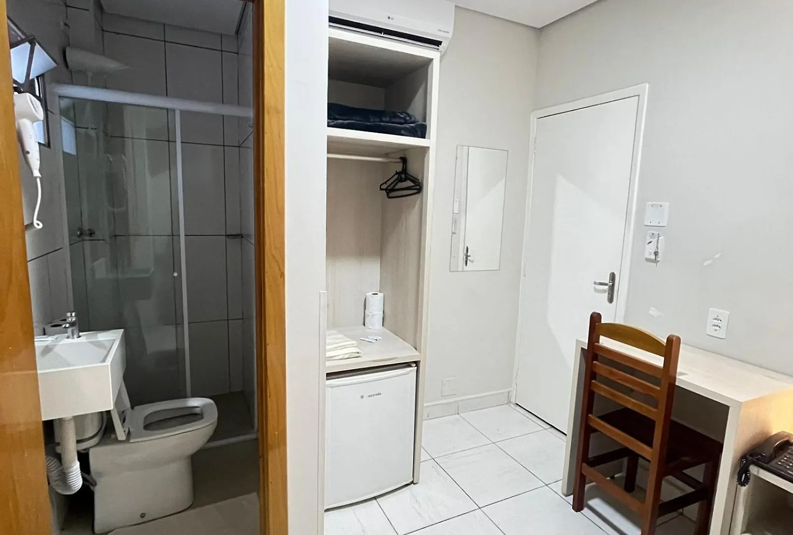 Hotel Salomao: Central Stay Near 25 de Marco & Sampa Sky Sao Paulo 2*,  Brazil